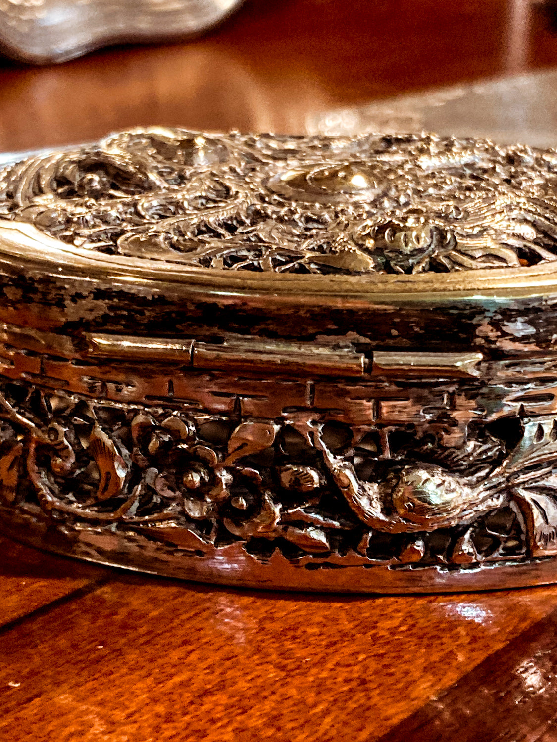 Antique 19th Century Oval Serpentine & Floral Repoussé CHB Silver Box