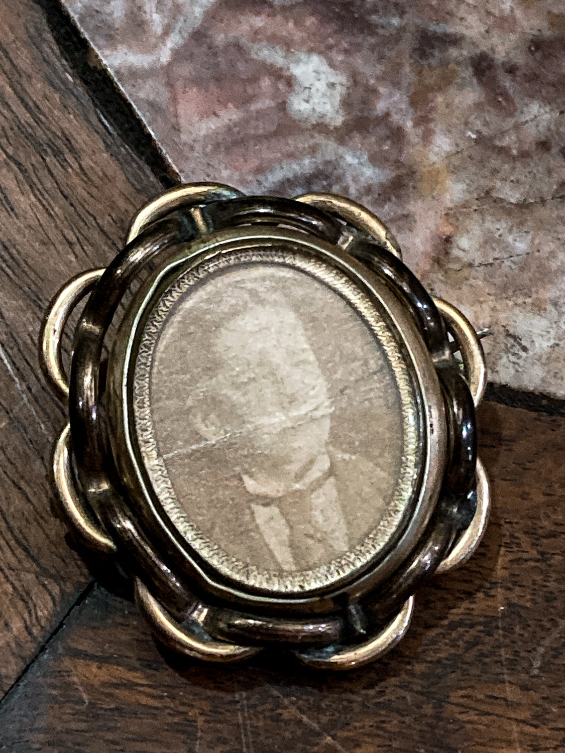 Antique Victorian Gold Filled Rotating Dual Photo Mourning Brooch