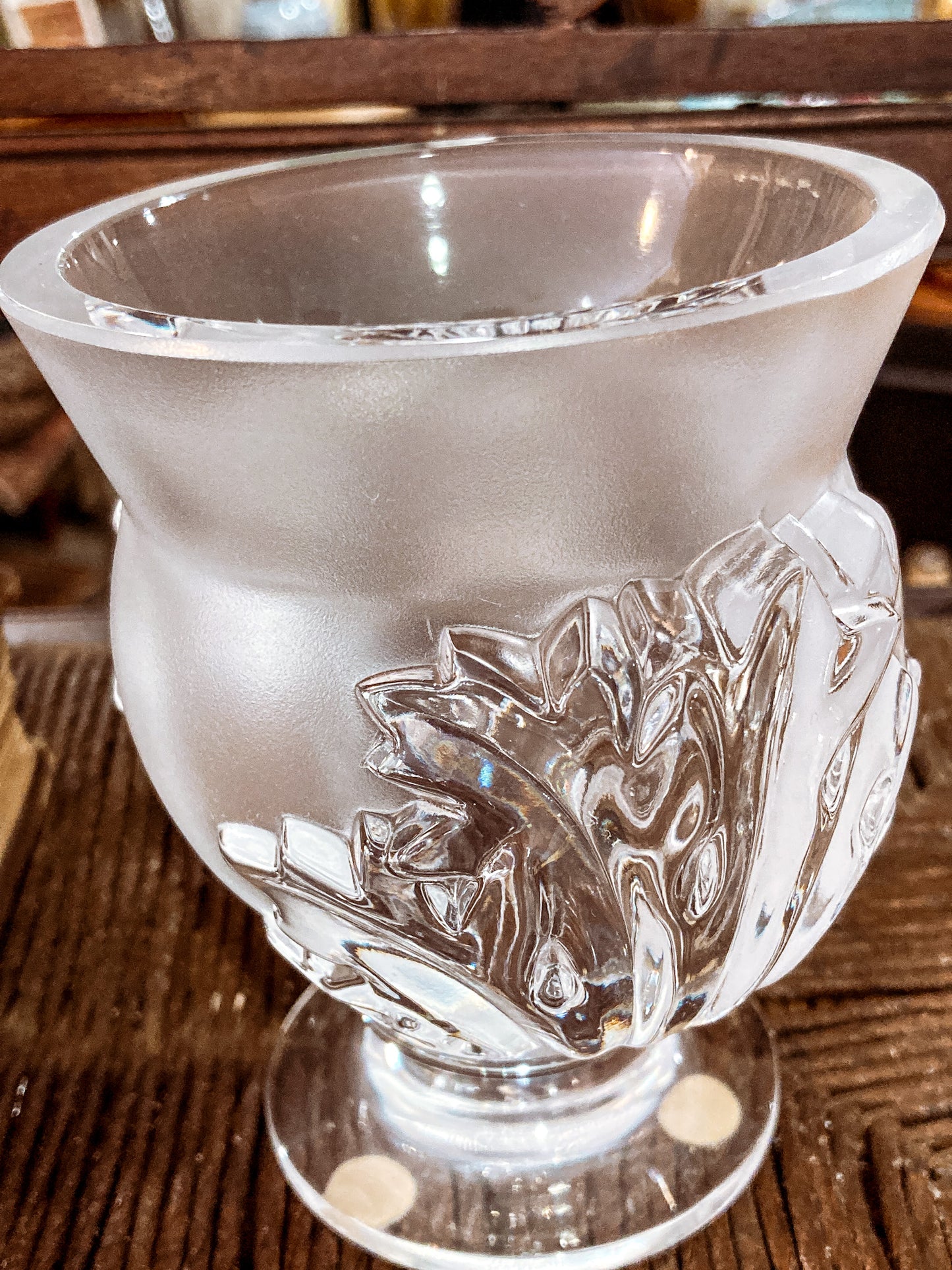 Lalique Clear Frosted Crystal Acanthus Leaf St. Cloud Flared Footed Vase