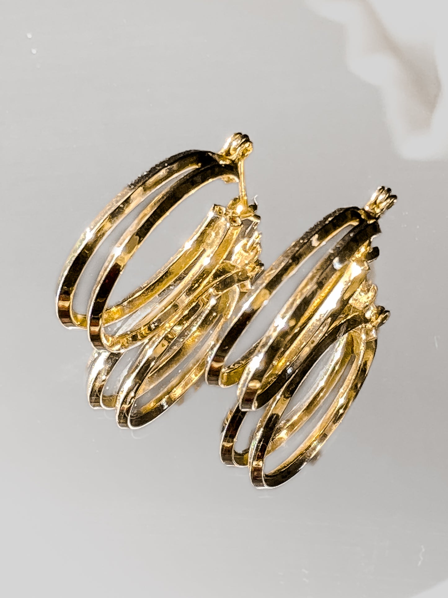 Vintage 14K Yellow Gold Dual Classic Hoop Latch Post Earrings