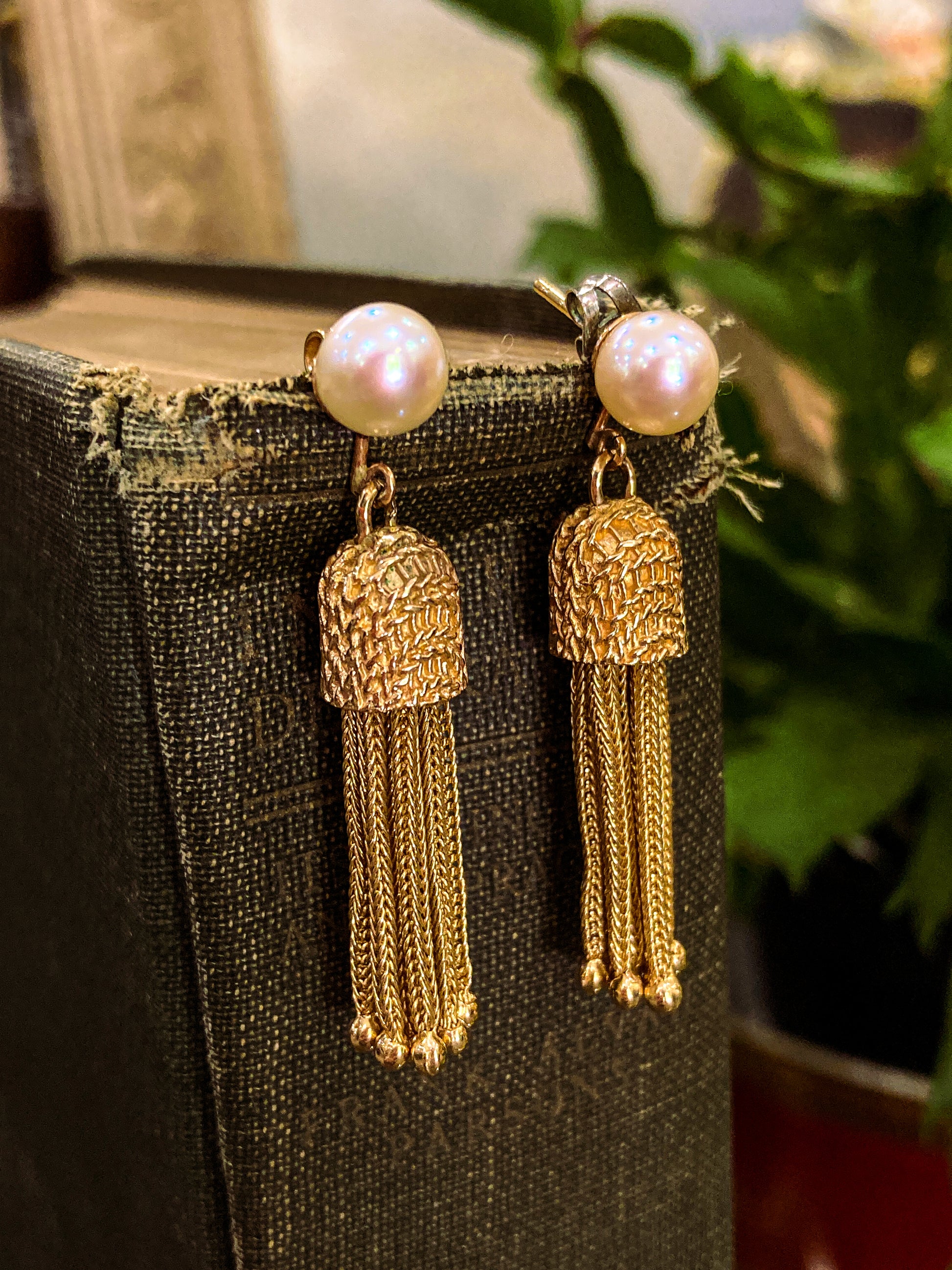 Vintage Italian 14K Yellow Gold Pearl Braided Tassel Dangle Post Earrings