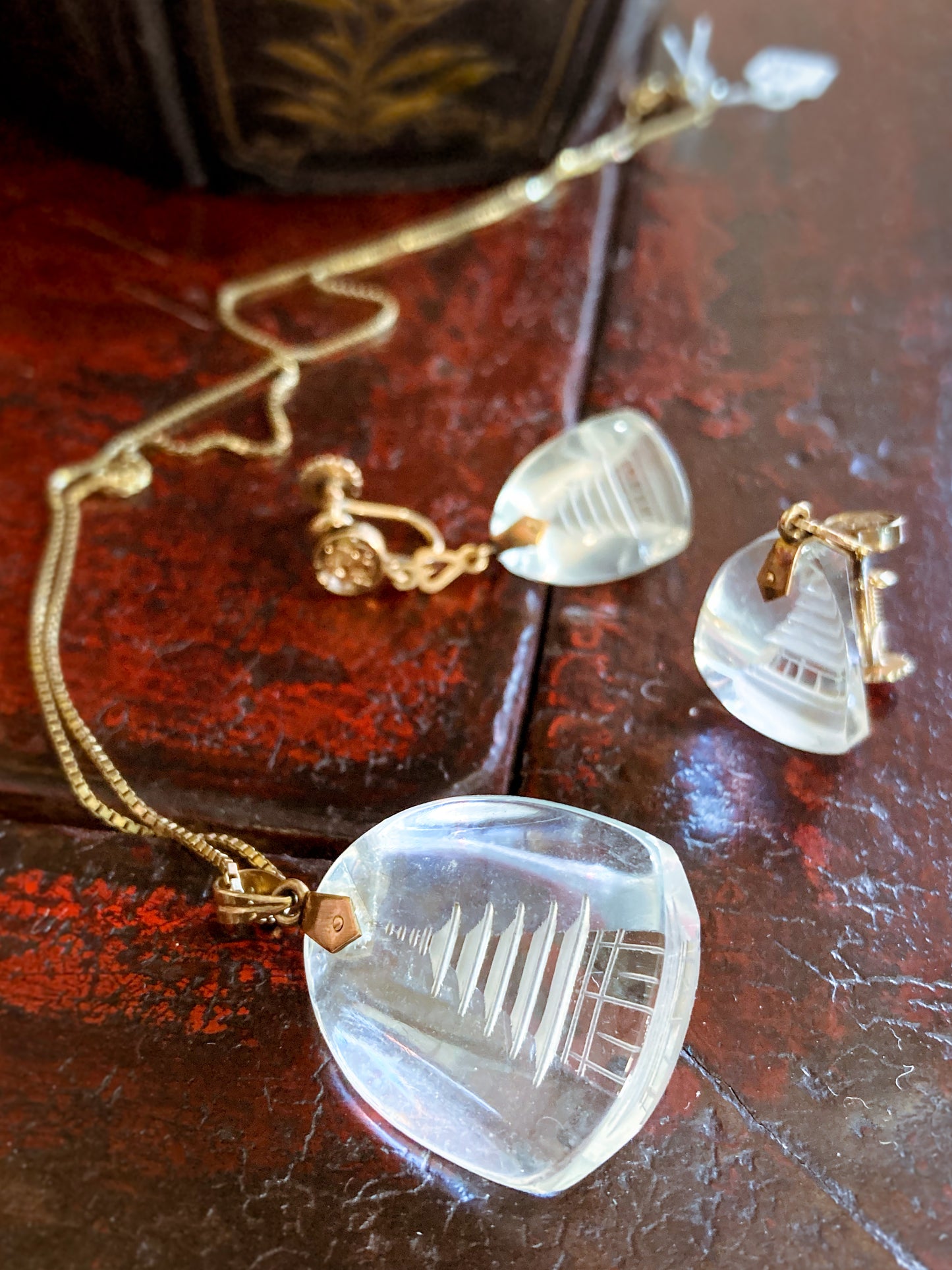 Vintage 14k Gold Carved Crystal Necklace Earrings Japan Jewelry Set