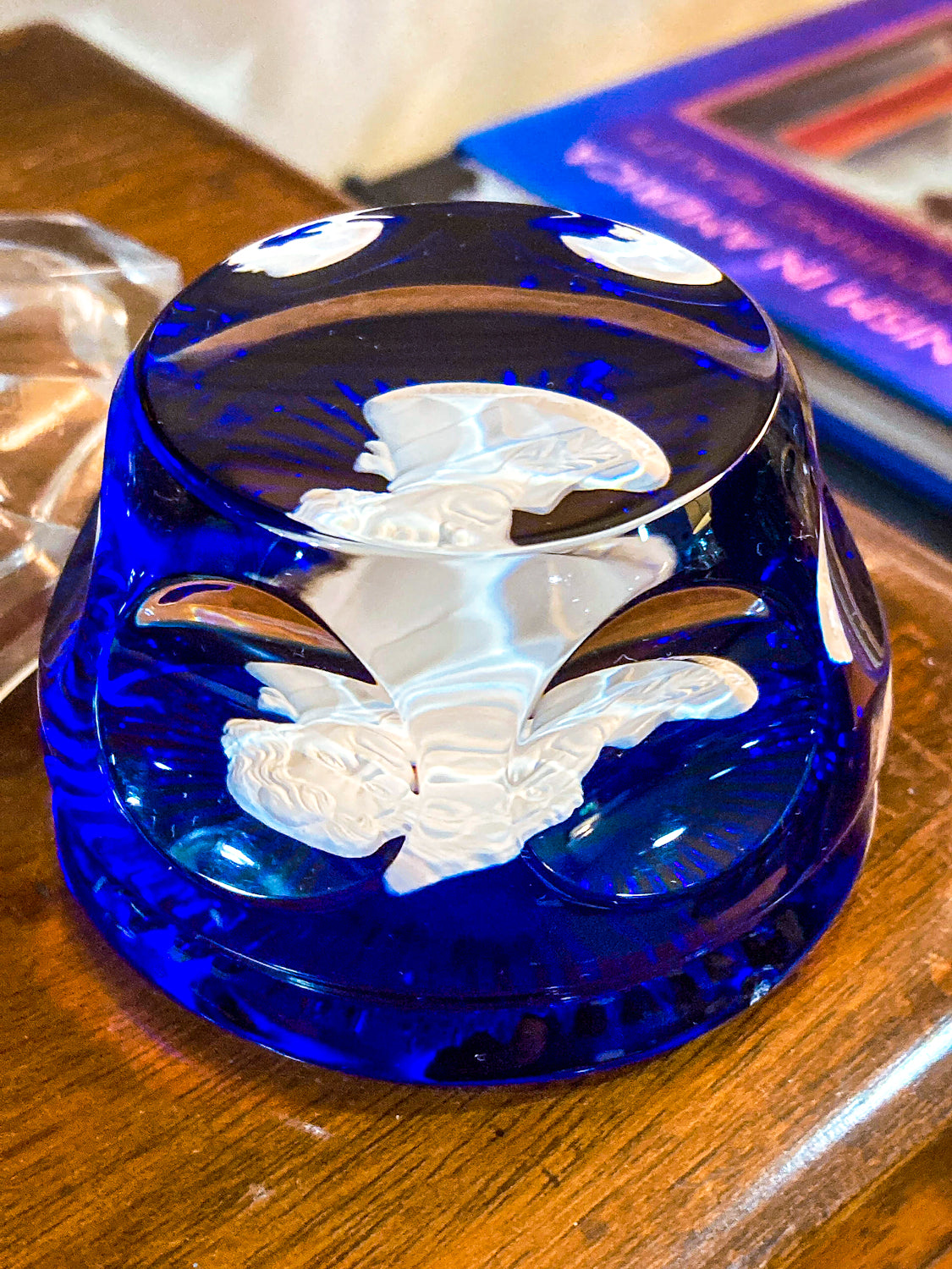 Vintage 1974 Thomas Jefferson Baccarat Franklin Mint Cobalt Glass Paperweight