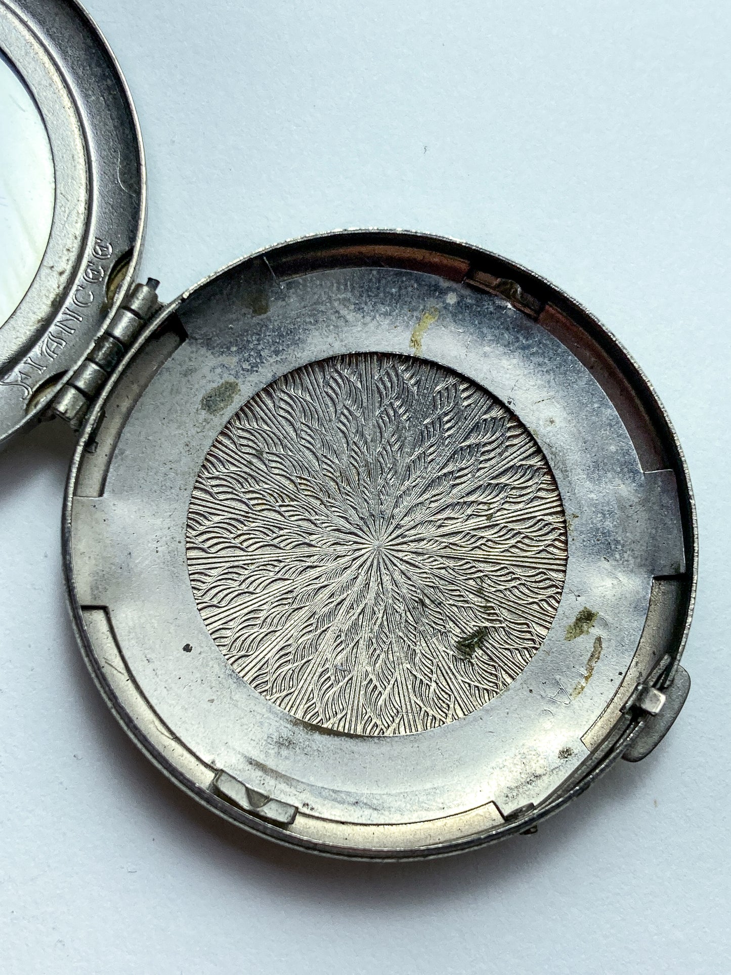 Vintage Sailboat Sunset Woodworth Fiancee Mirrored Rouge Compact Case