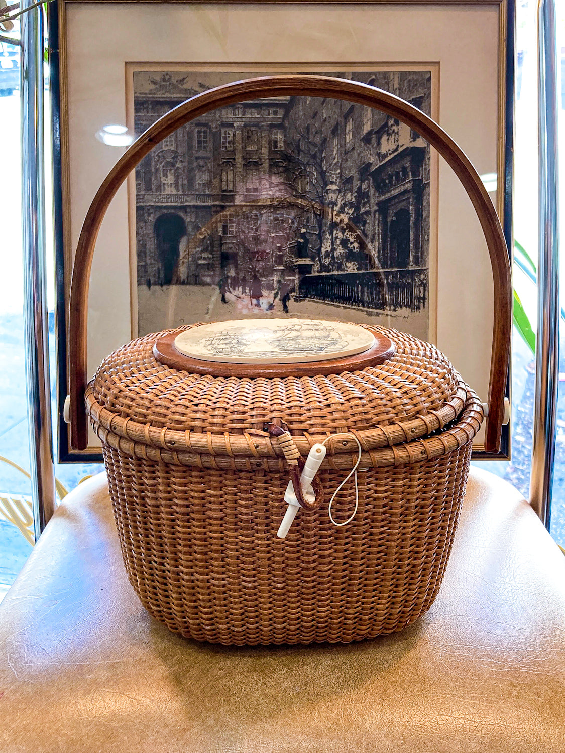 Vintage Handmade Ivoryite Scrimshaw Farnum Nantucket Basket Handbag