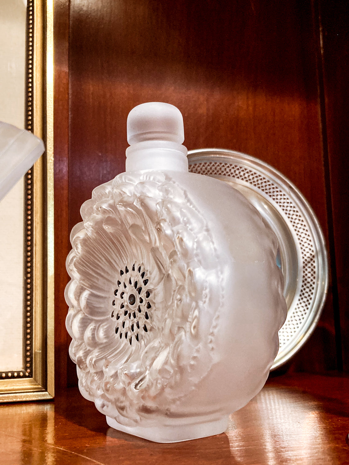 Vintage Large Lalique Dahlia Flower Frosted Crystal Scent Perfume Bottle