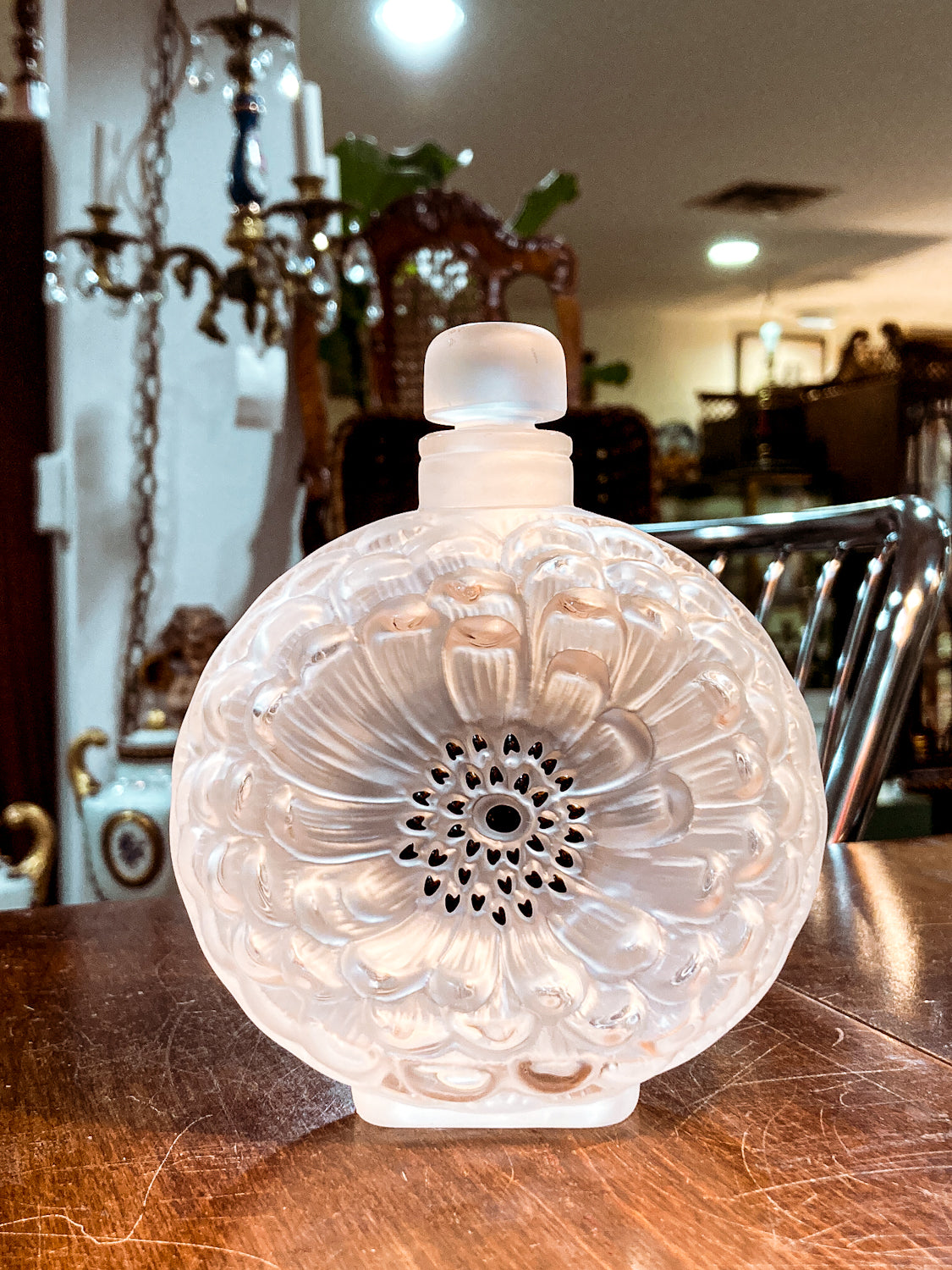 Vintage Large Lalique Dahlia Flower Frosted Crystal Scent Perfume Bottle