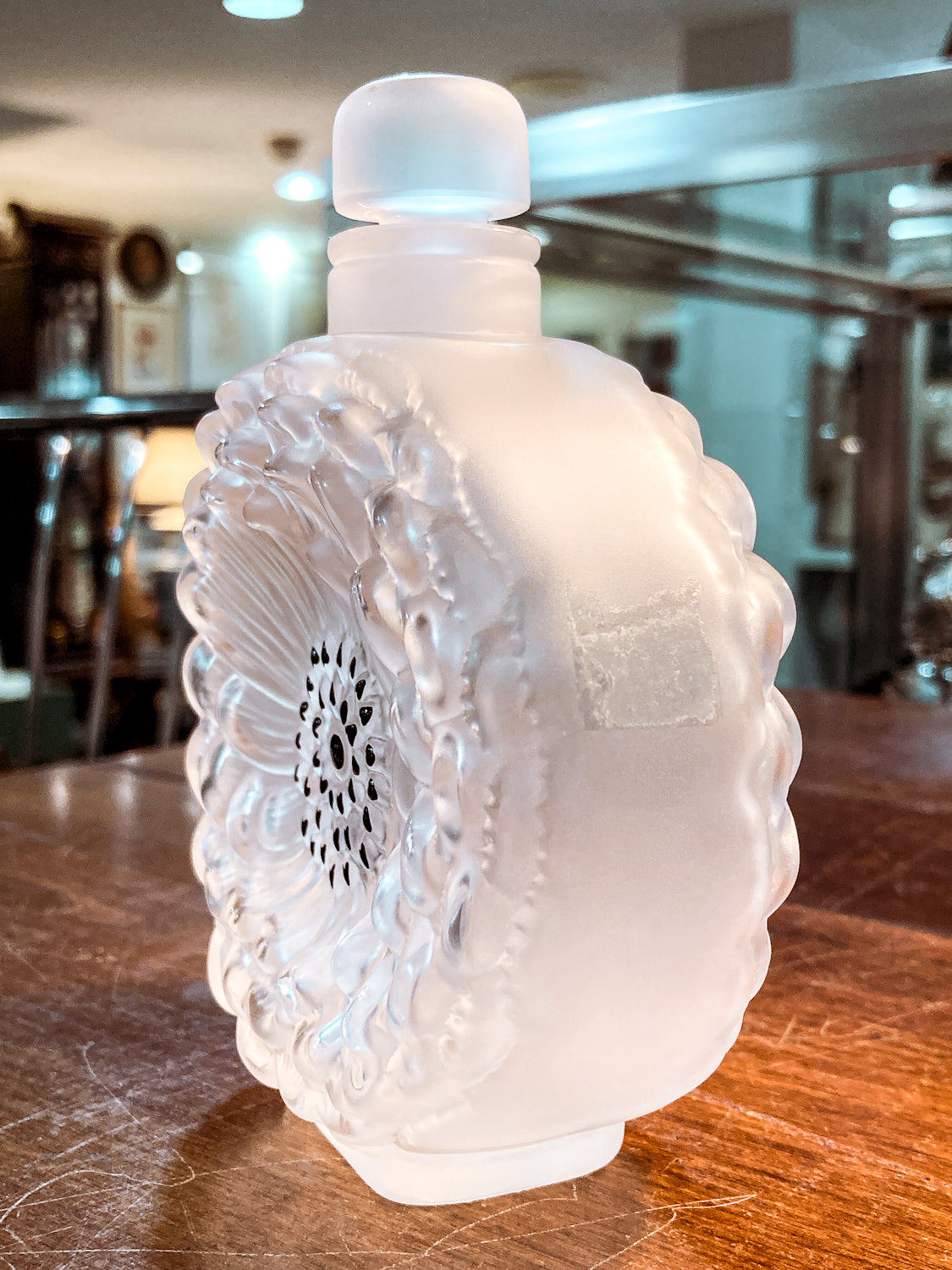 Vintage Large Lalique Dahlia Flower Frosted Crystal Scent Perfume Bottle