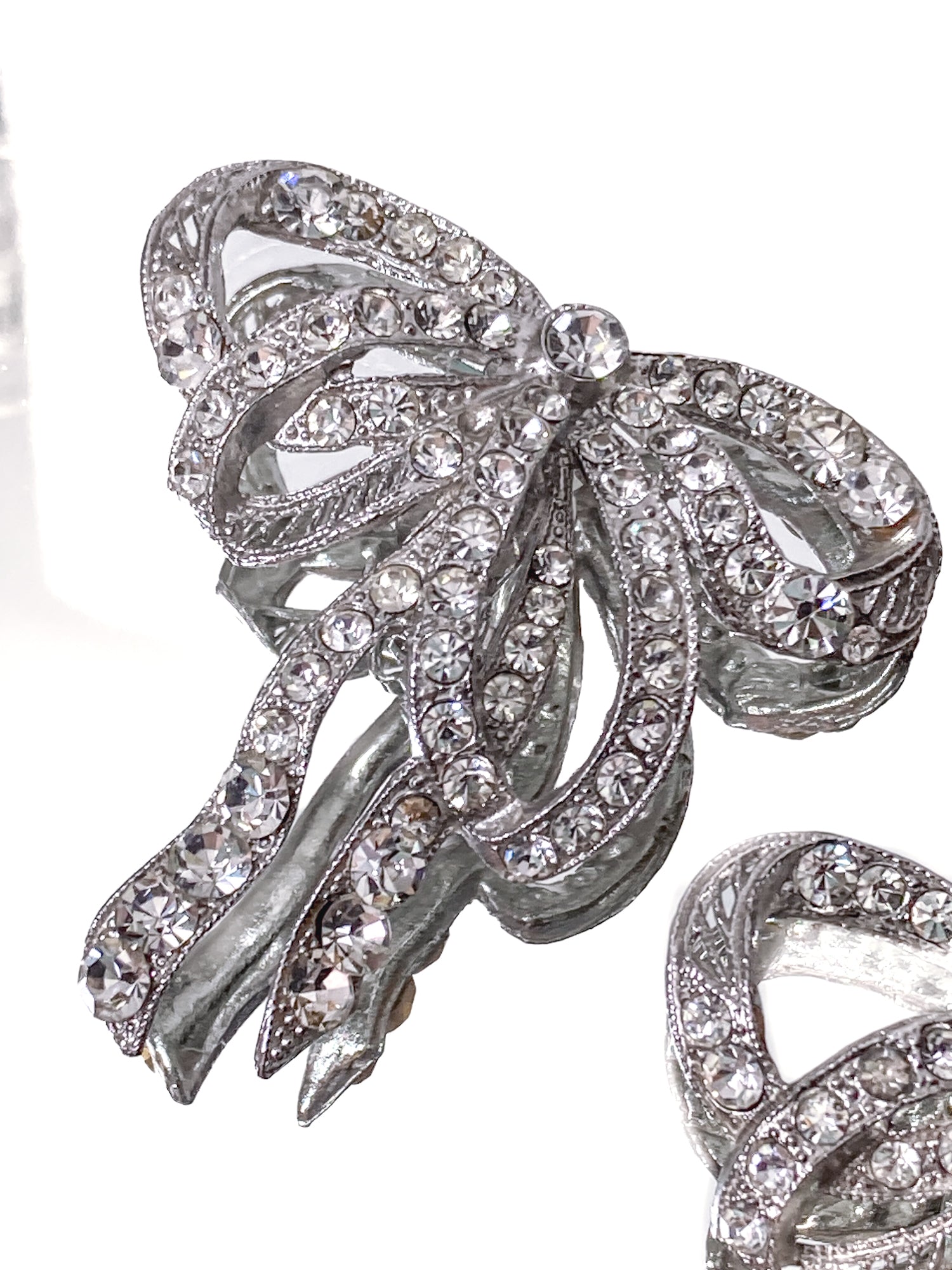 Vintage Rhodium Plated Rhinestone Double Loop Bow Statement Clip On Earrings