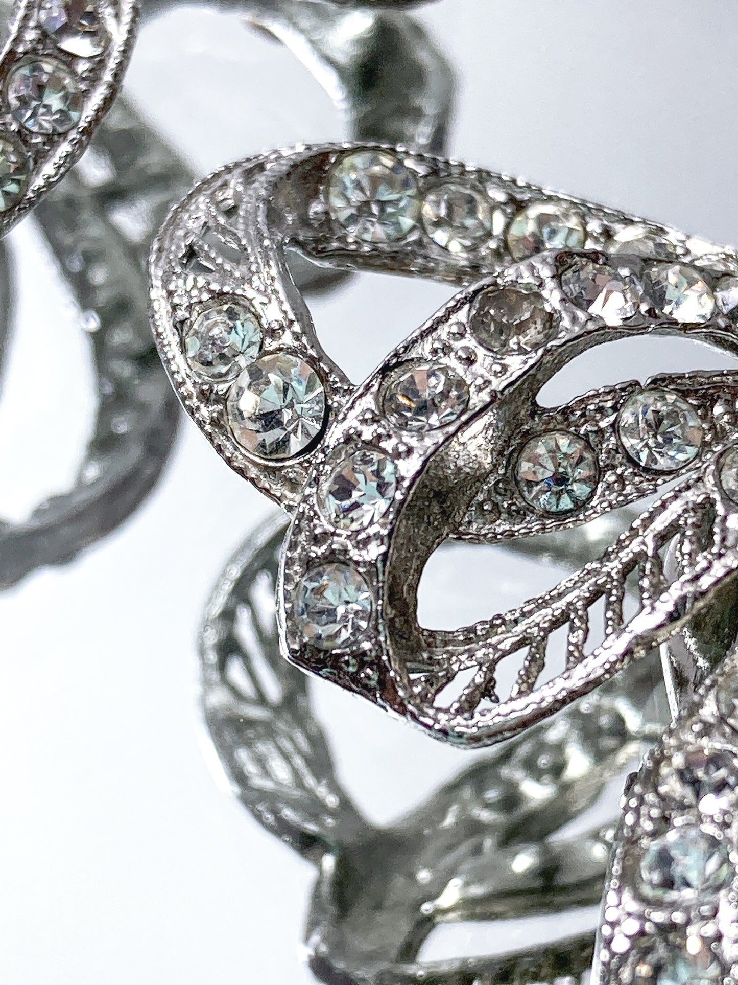 Vintage Rhodium Plated Rhinestone Double Loop Bow Statement Clip On Earrings