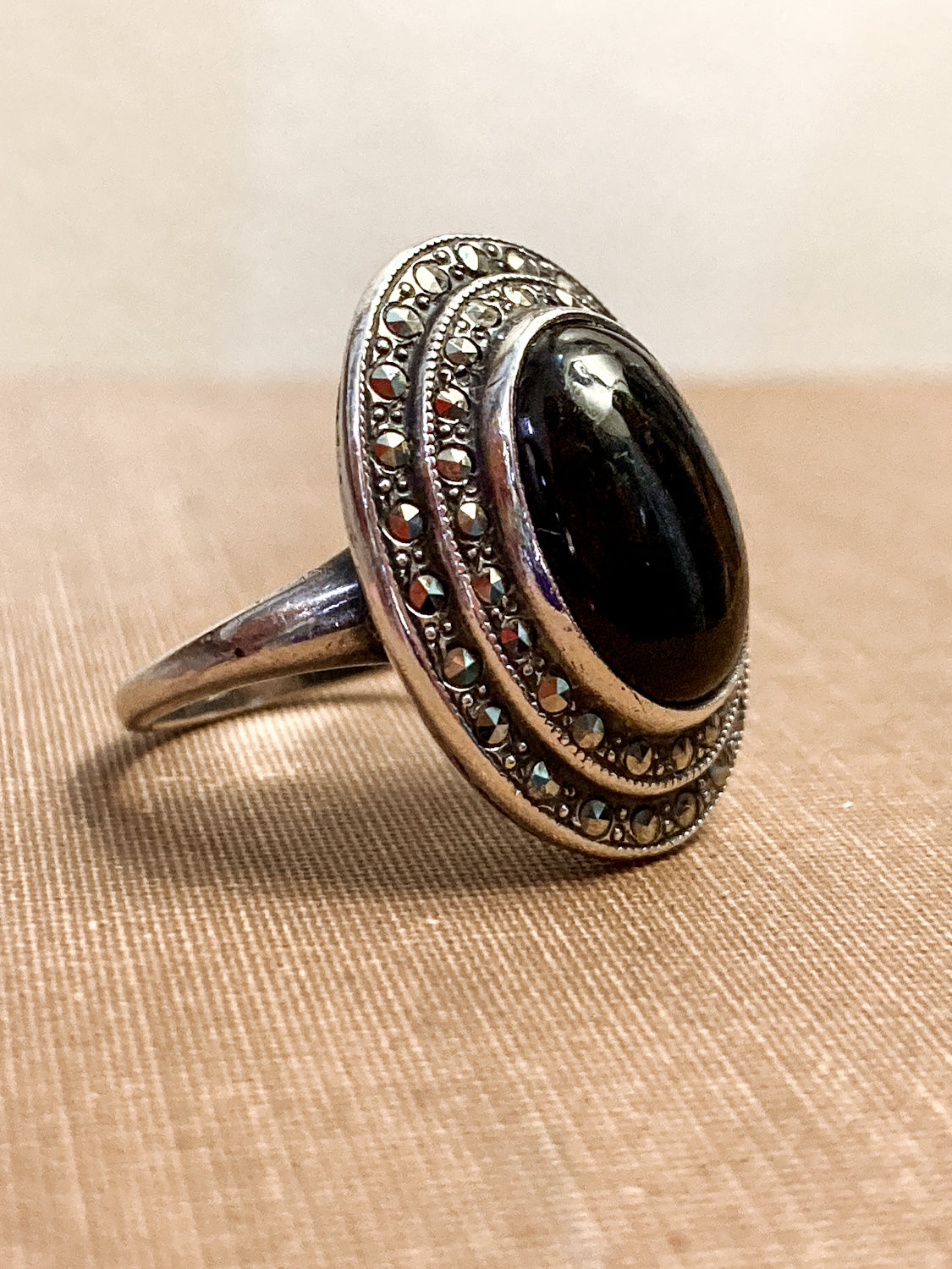 Vintage Sterling Silver Tiered Marcasite Black Oval Cabochon Ring
