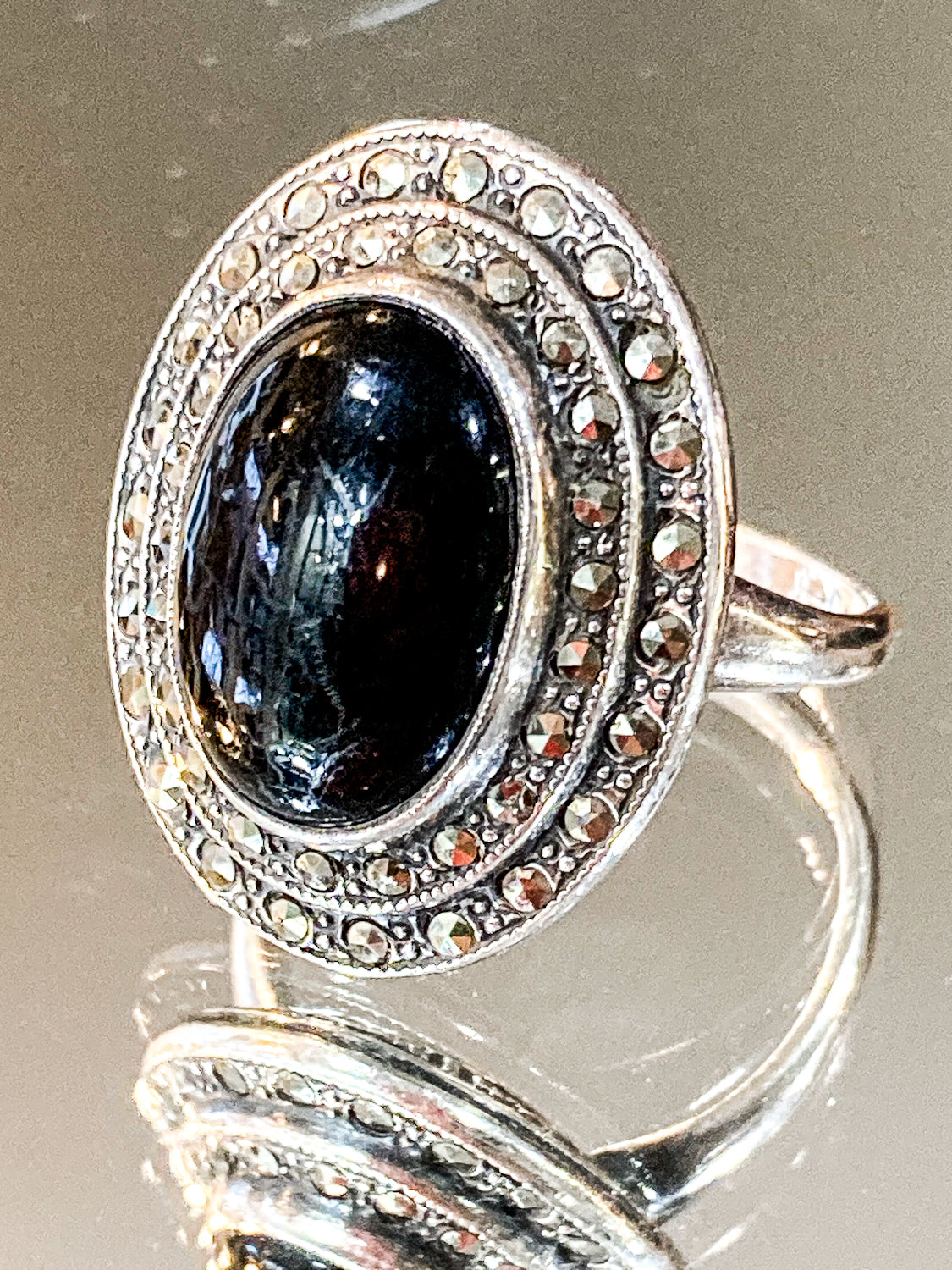 Vintage Sterling Silver Tiered Marcasite Black Oval Cabochon Ring