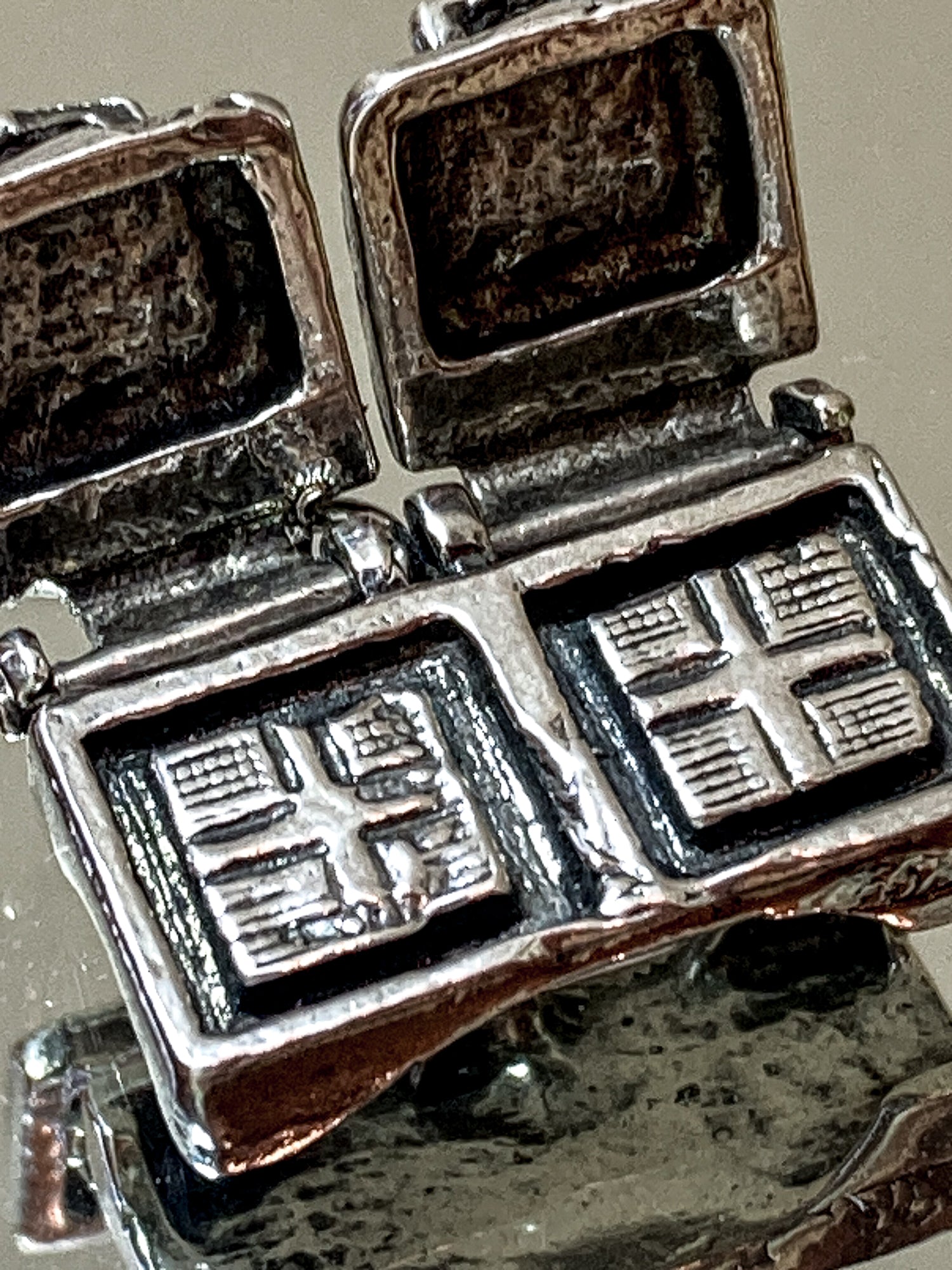 Vintage Sterling Silver Miniature Double Waffle Iron Griddle Charm Jewelry white mirrored background