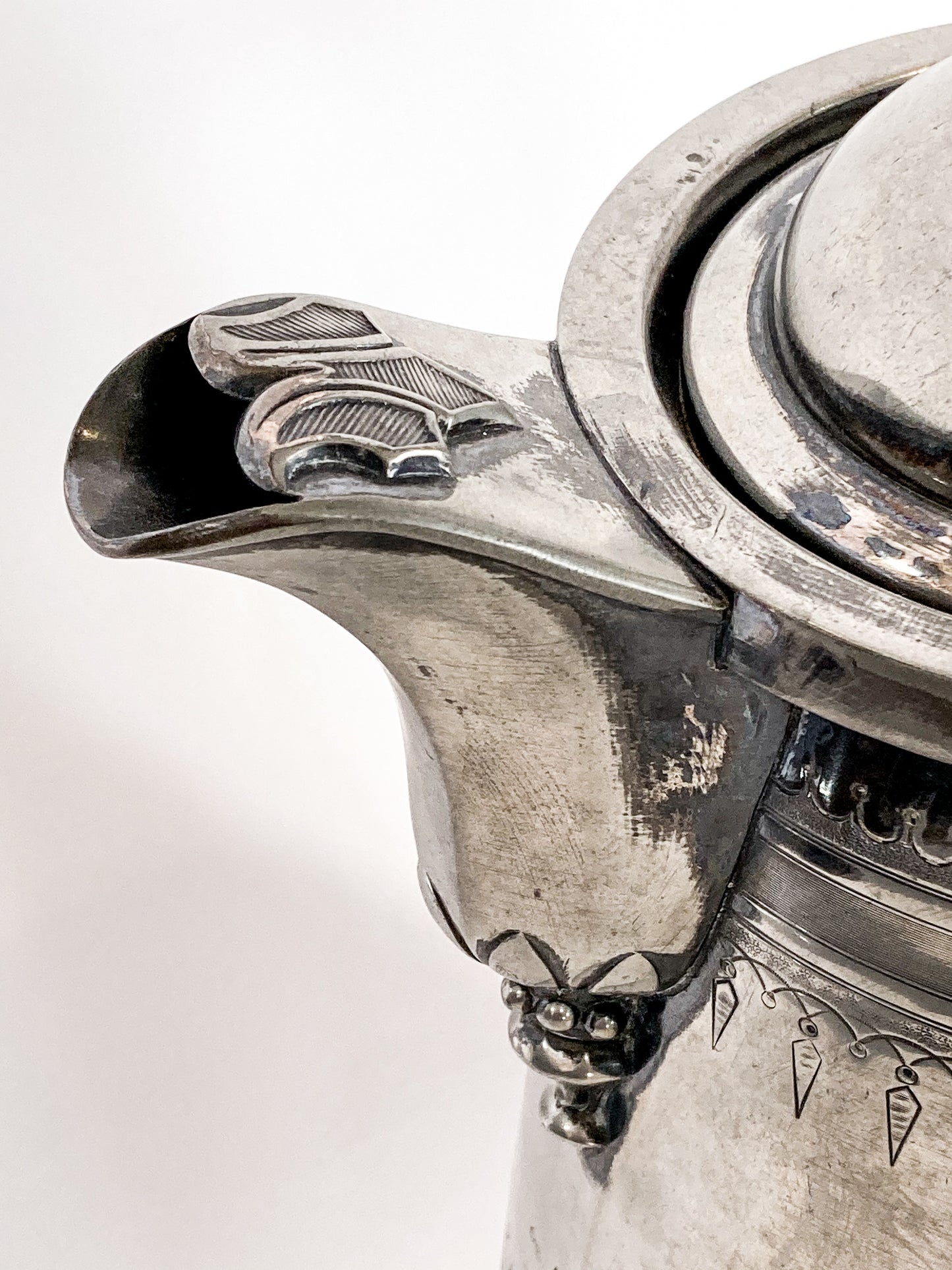 Beautiful Antique C1870 Silver Plated Cold Water Meriden Tankard Pitcher Close Up Spout