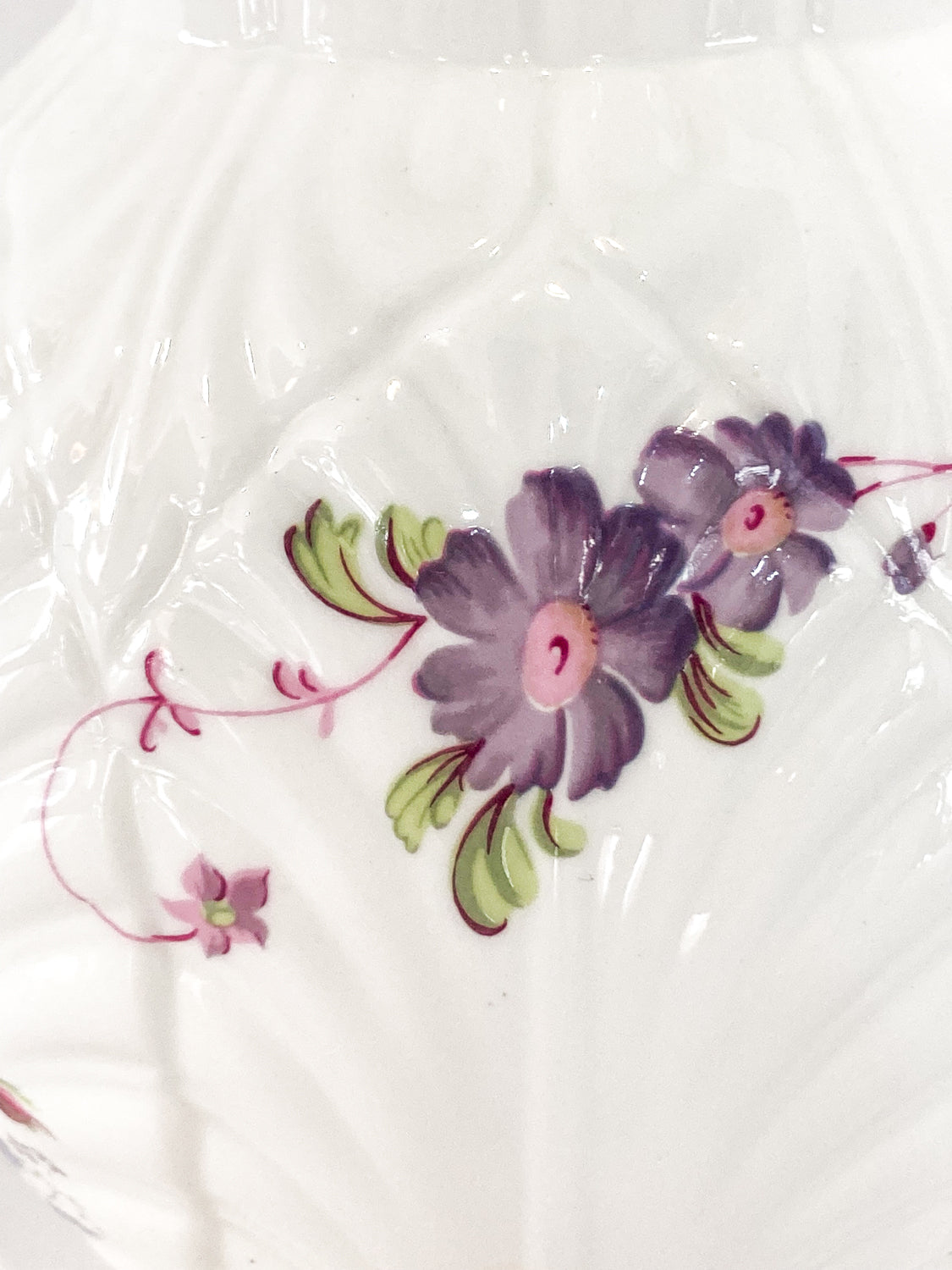 Set of Three Vintage Caughley Floral Rose Painted Mask Head Jugs Close Up Flowers LG