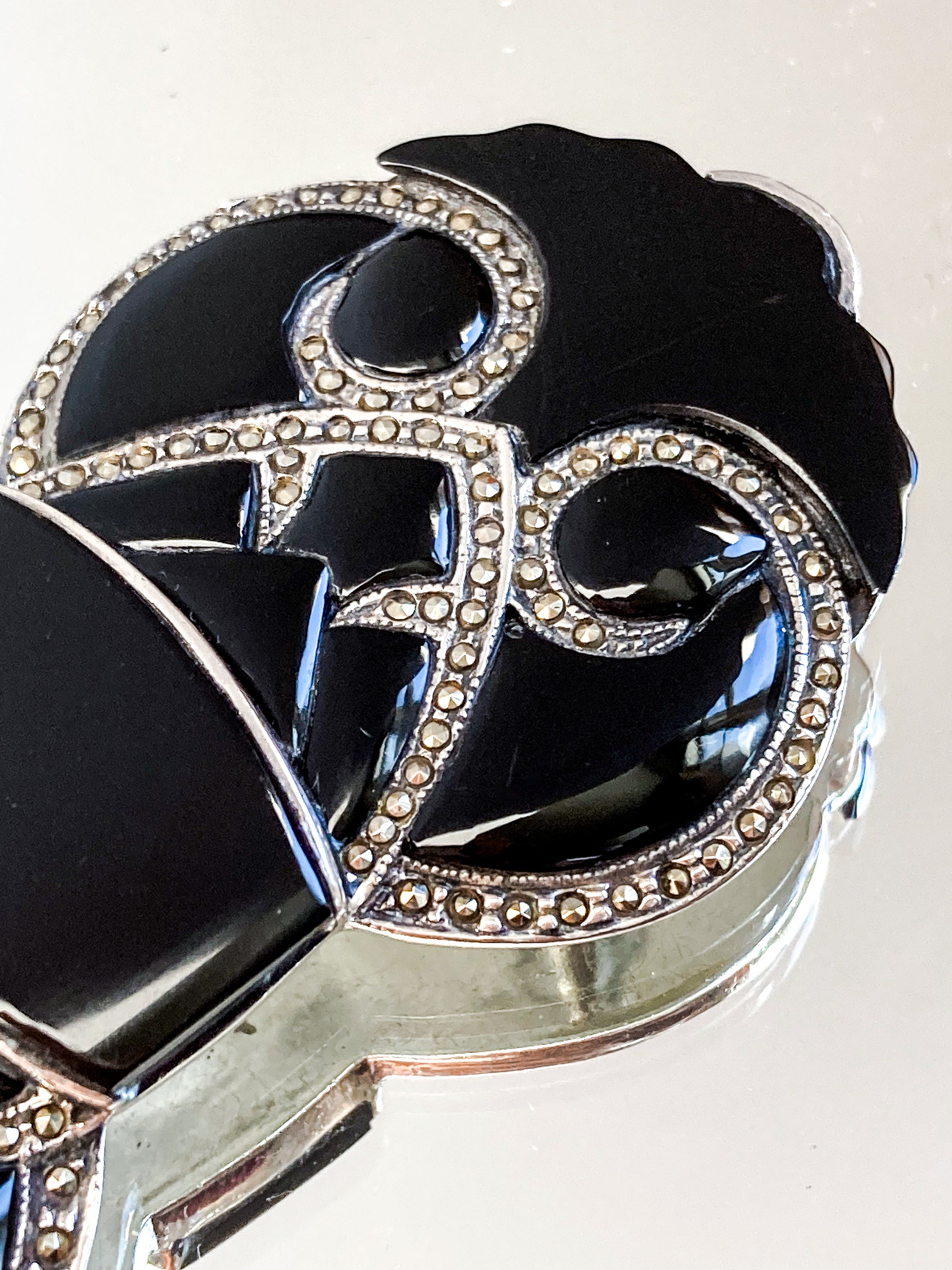 925 Sterling Silver Vintage Black Onyx Pin Bar Brooch Bezel