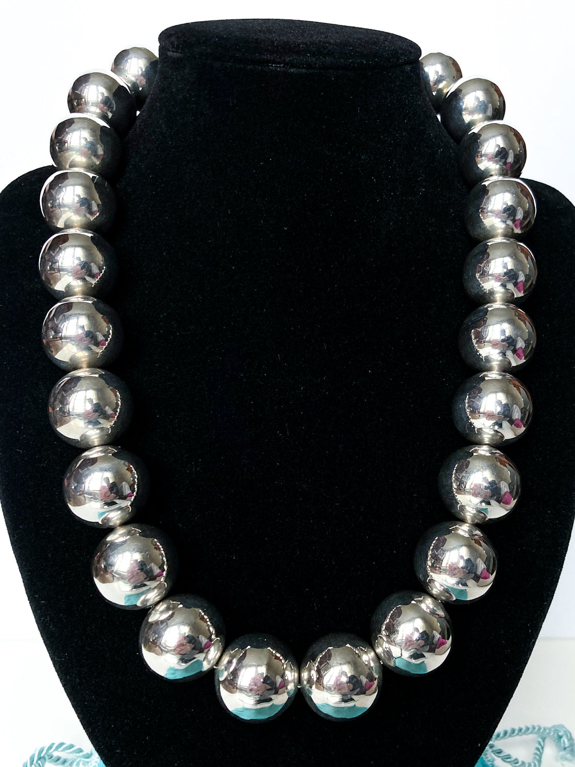 Tiffany & Co. Mexico Sterling Silver Large Orb Bead Statement Necklace