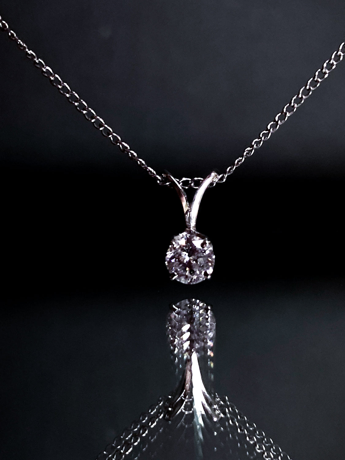 14K White Gold Solitaire Brilliant Diamond Drop Pendant Necklace Close Up Pendant