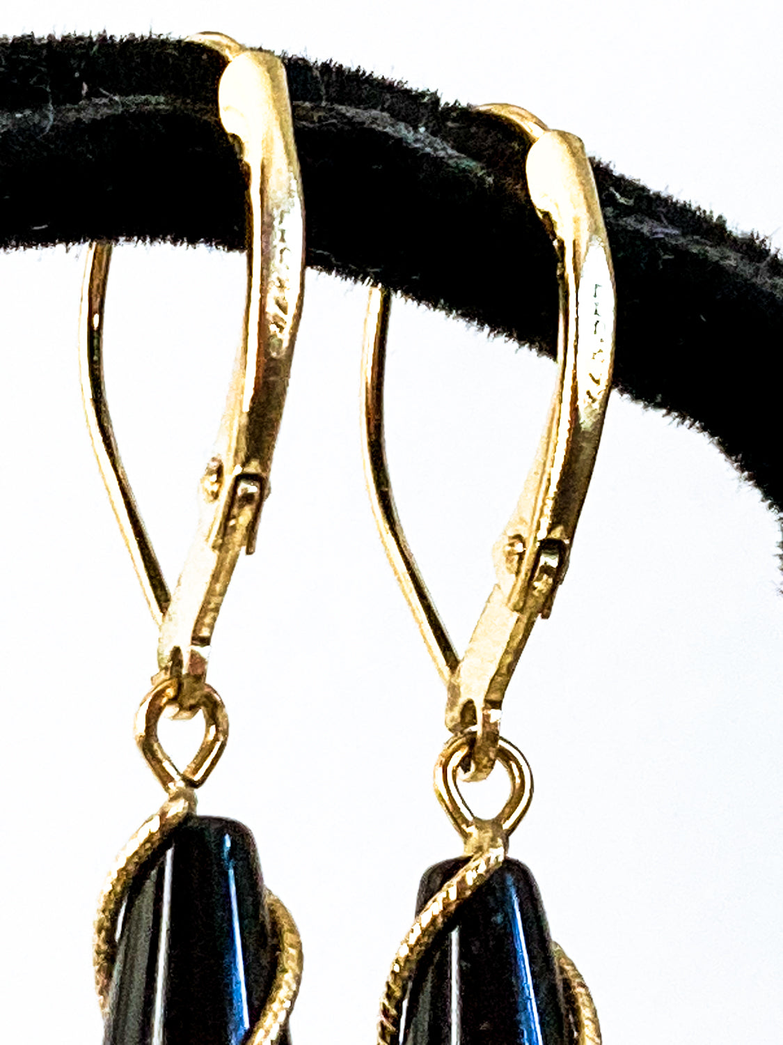 Vintage 14K Yellow Gold Black Onyx Wrapped Teardrop Lever Back Earrings