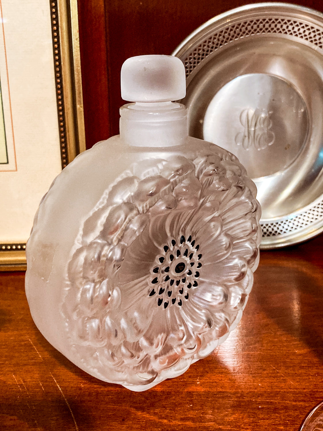 Vintage Large Lalique Dahlia Flower Frosted Crystal Scent Perfume Bottle