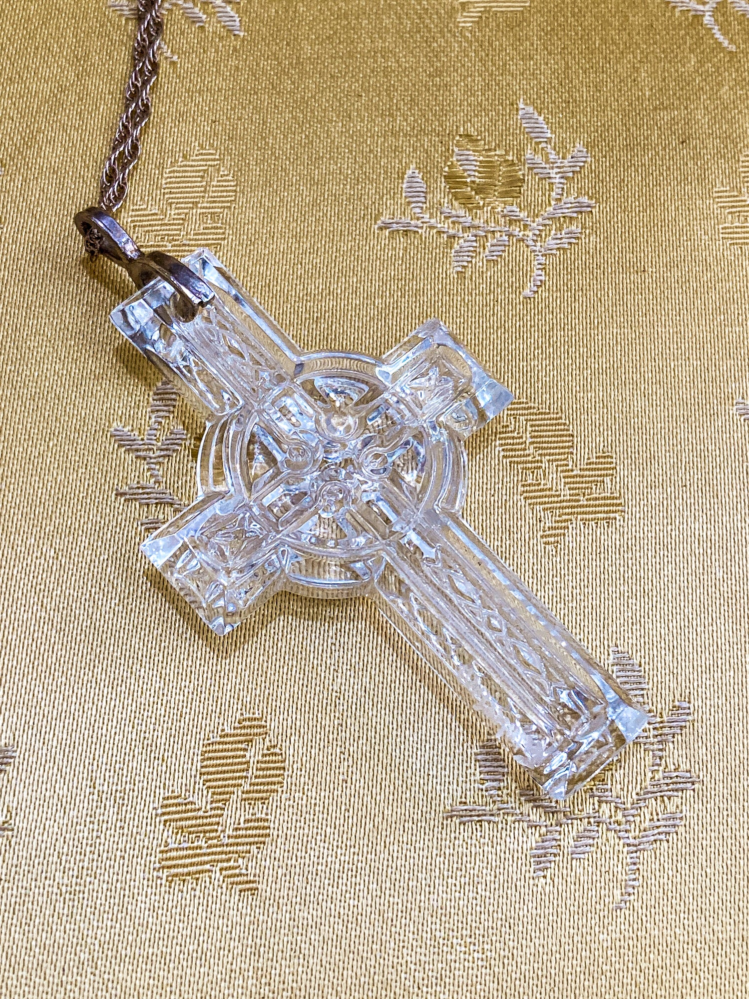 2004 Waterford Clear Crystal Celtic Cross Sterling Silver Pendant Necklace