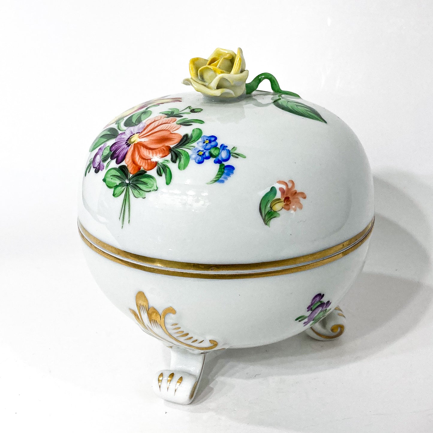 20th Century Herend Hand Painted Porcelain Yellow Rose Trinket Box Side 2