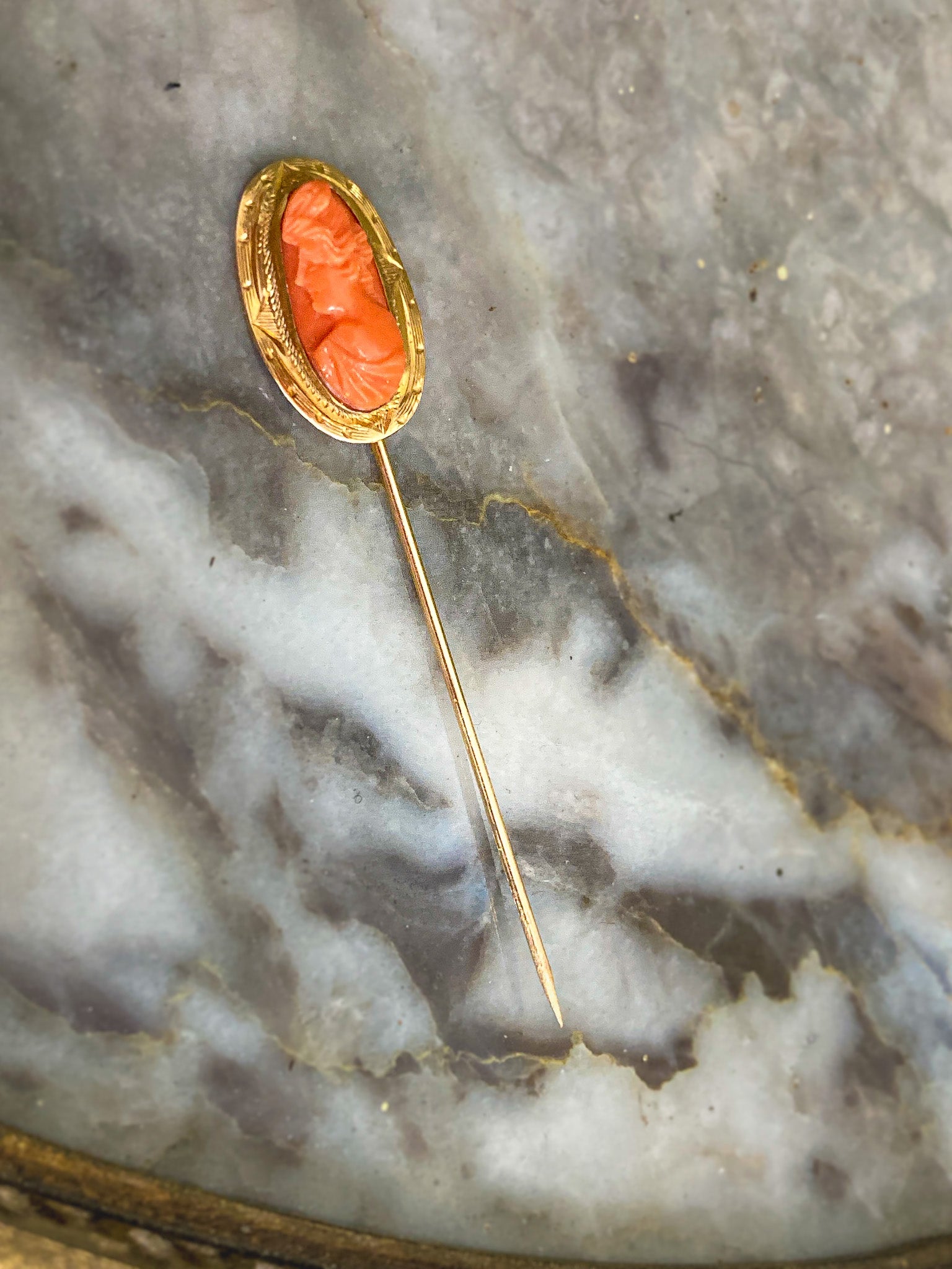 Antique 10K Yellow Gold Oval Hand Carved Coral Cameo Stick Pin
