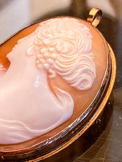 Antique 14K Gold Oval Carved Shell Cameo Convertible Brooch Pin Pendant