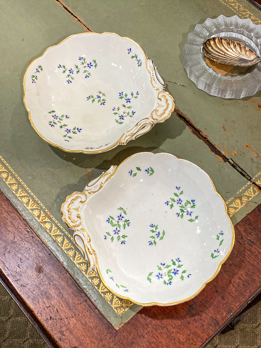 Antique Pair 1820 Shell-Shaped Blue Flower Gilt English Porcelain Bowls