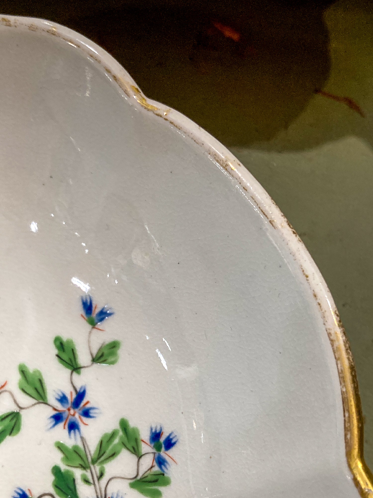Antique Pair 1820 Shell-Shaped Blue Flower Gilt English Porcelain Bowls