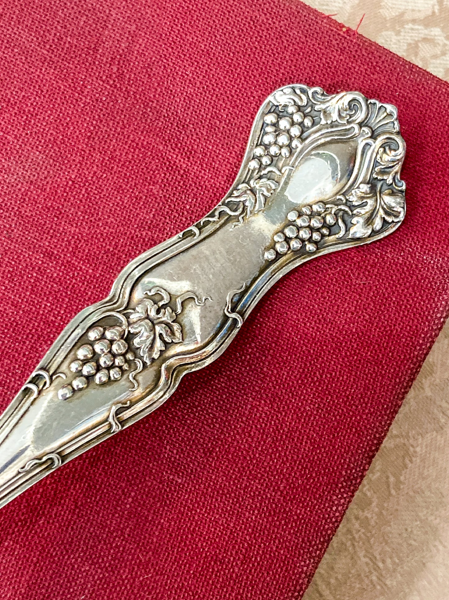 Antique 1847 Rogers Brothers Triple Silver-Plated Gold Washed Berry Spoon