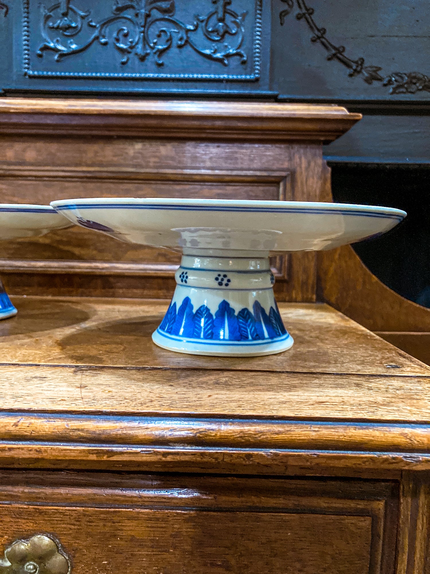 Antique 1900 Pair Blue White Chinese Porcelain Tazza Footed Dishes