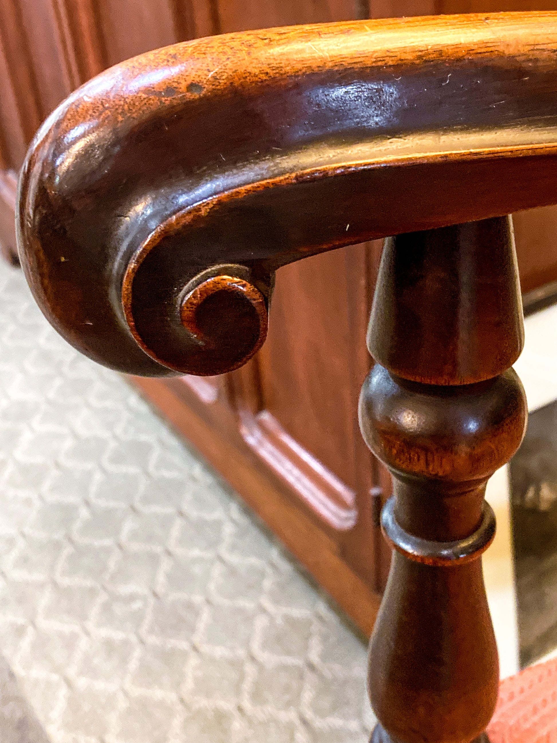 Antique 1900s Jacobean Style Carved Walnut Wood Upholstered Throne Chair Arm rest close up