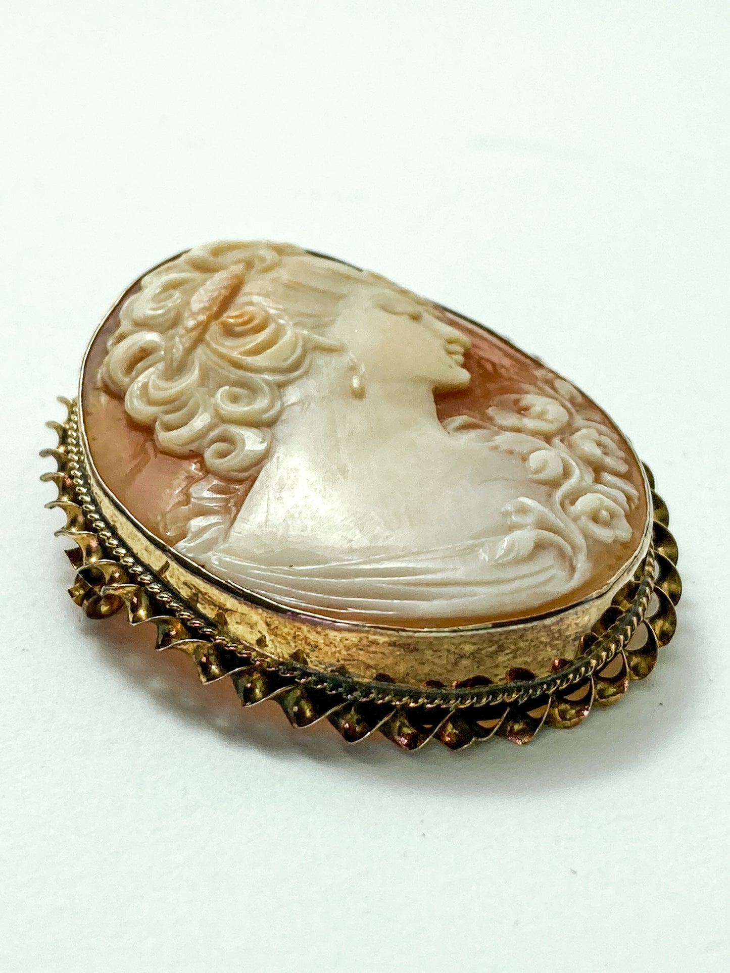 Antique 1920s 10K Yellow Gold Oval Cameo Brooch Pin Convertible Pendant