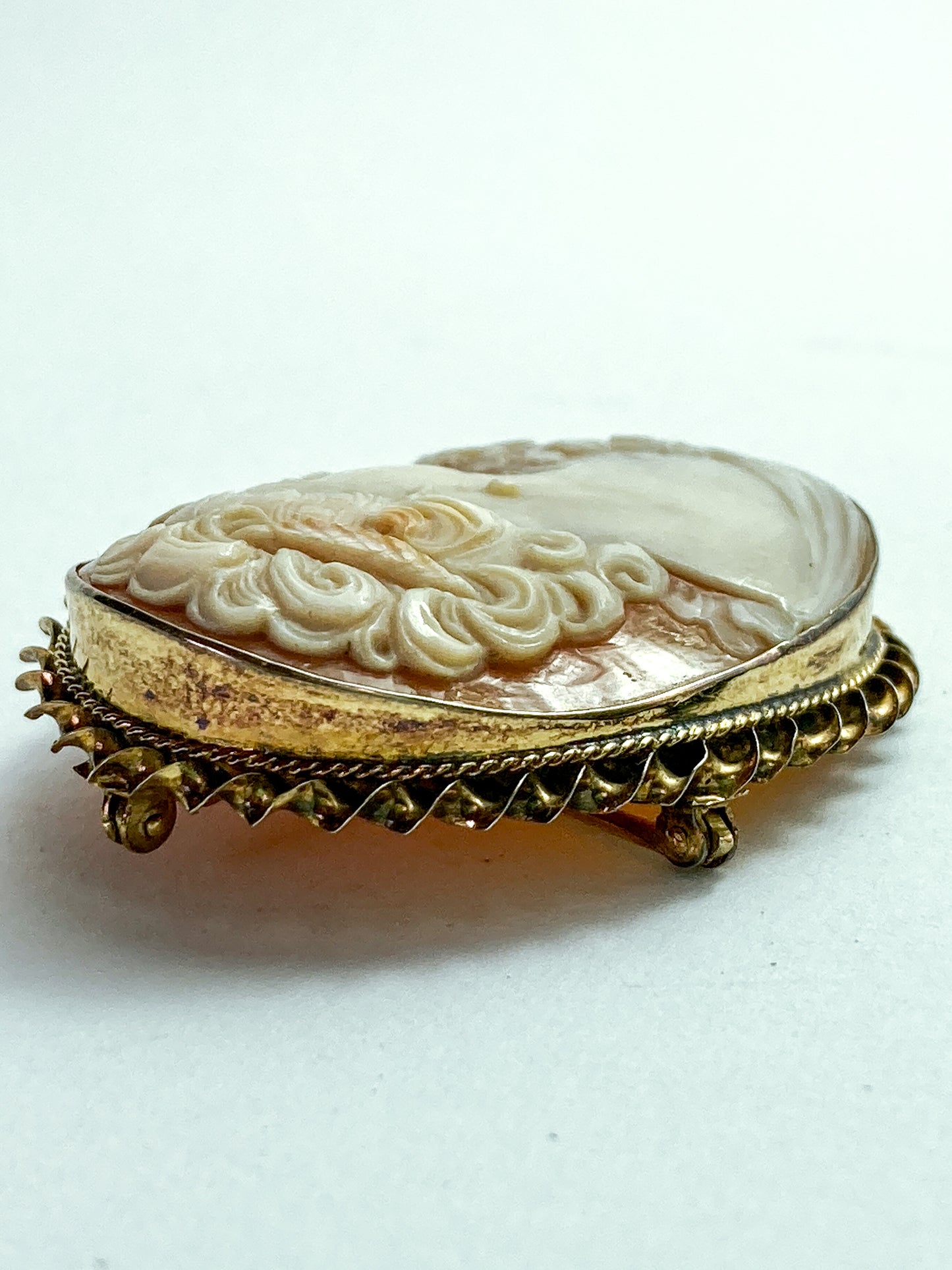 Antique 1920s 10K Yellow Gold Oval Cameo Brooch Pin Convertible Pendant