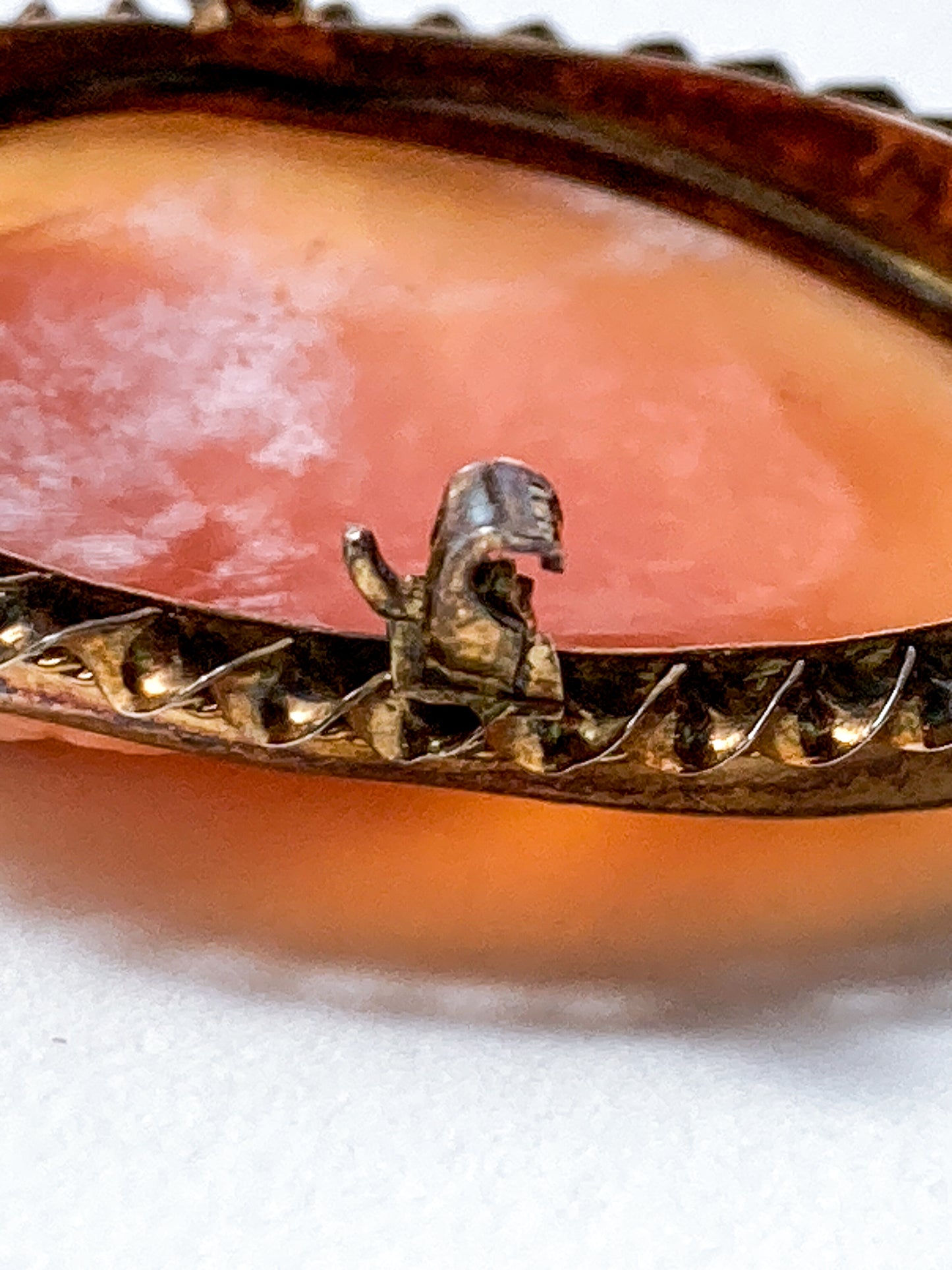 Antique 1920s 10K Yellow Gold Oval Cameo Brooch Pin Convertible Pendant