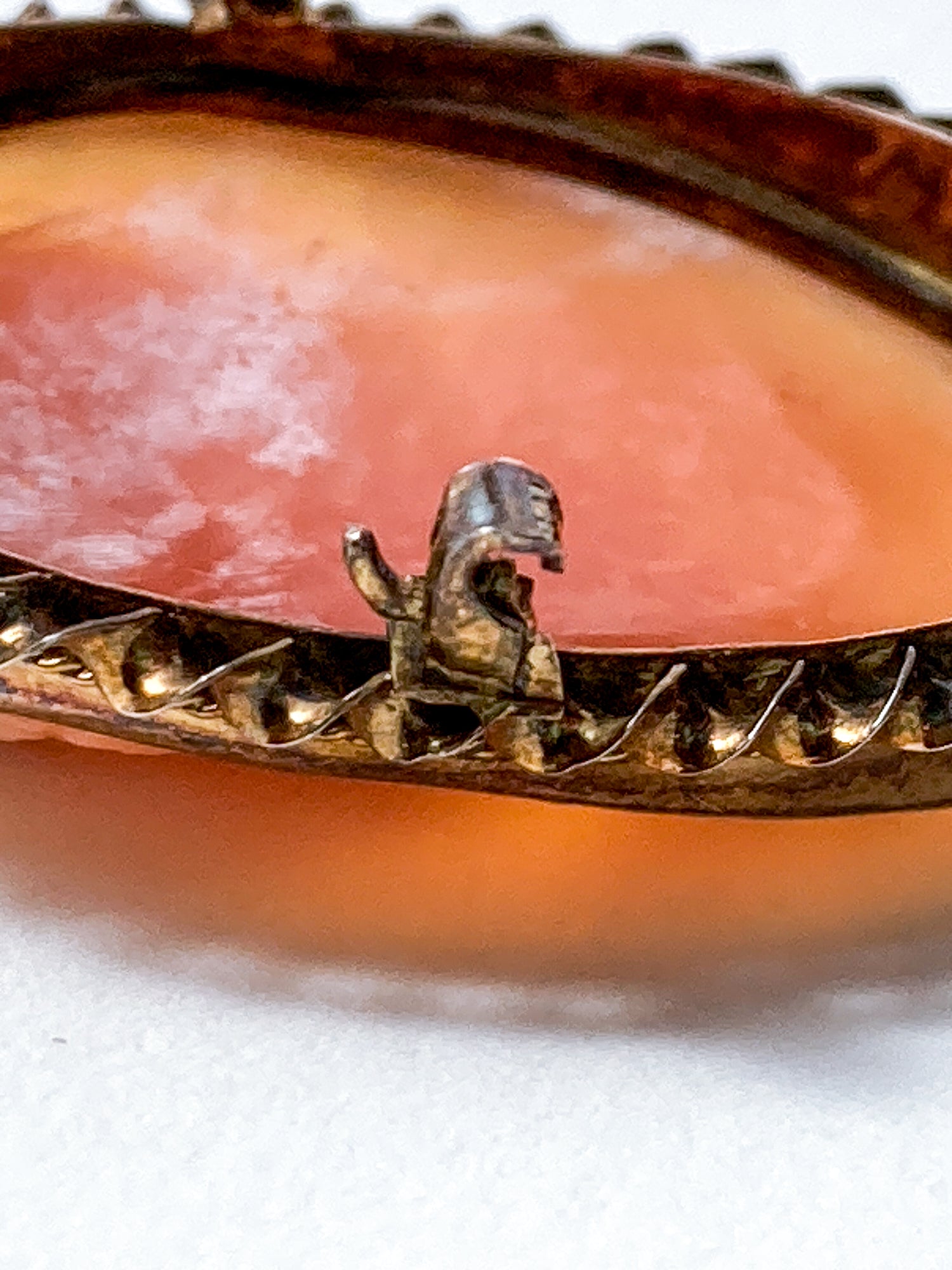 Antique 1920s 10K Yellow Gold Oval Cameo Brooch Pin Convertible Pendant