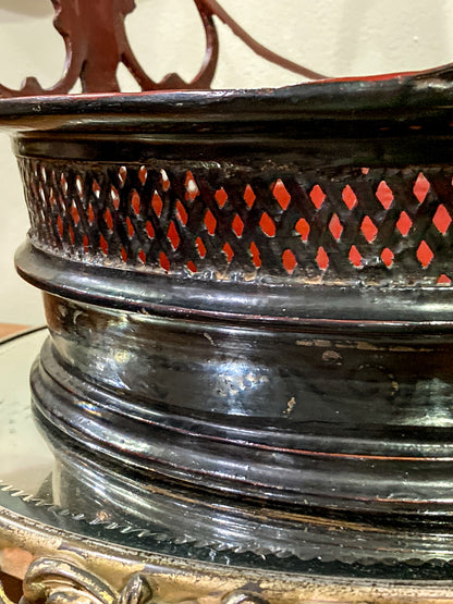 Antique 19th Century Burmese Pan Duang Red Black Lacquer Basket