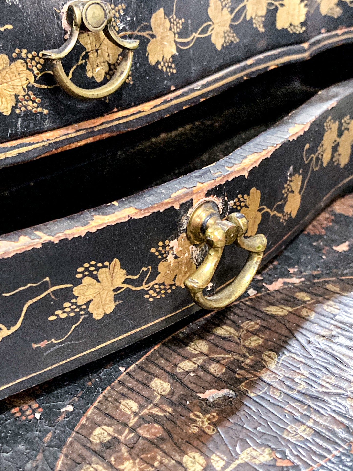 Antique 19th Century Japanese Geisha Style Black Lacquer Hand Painted Vanity