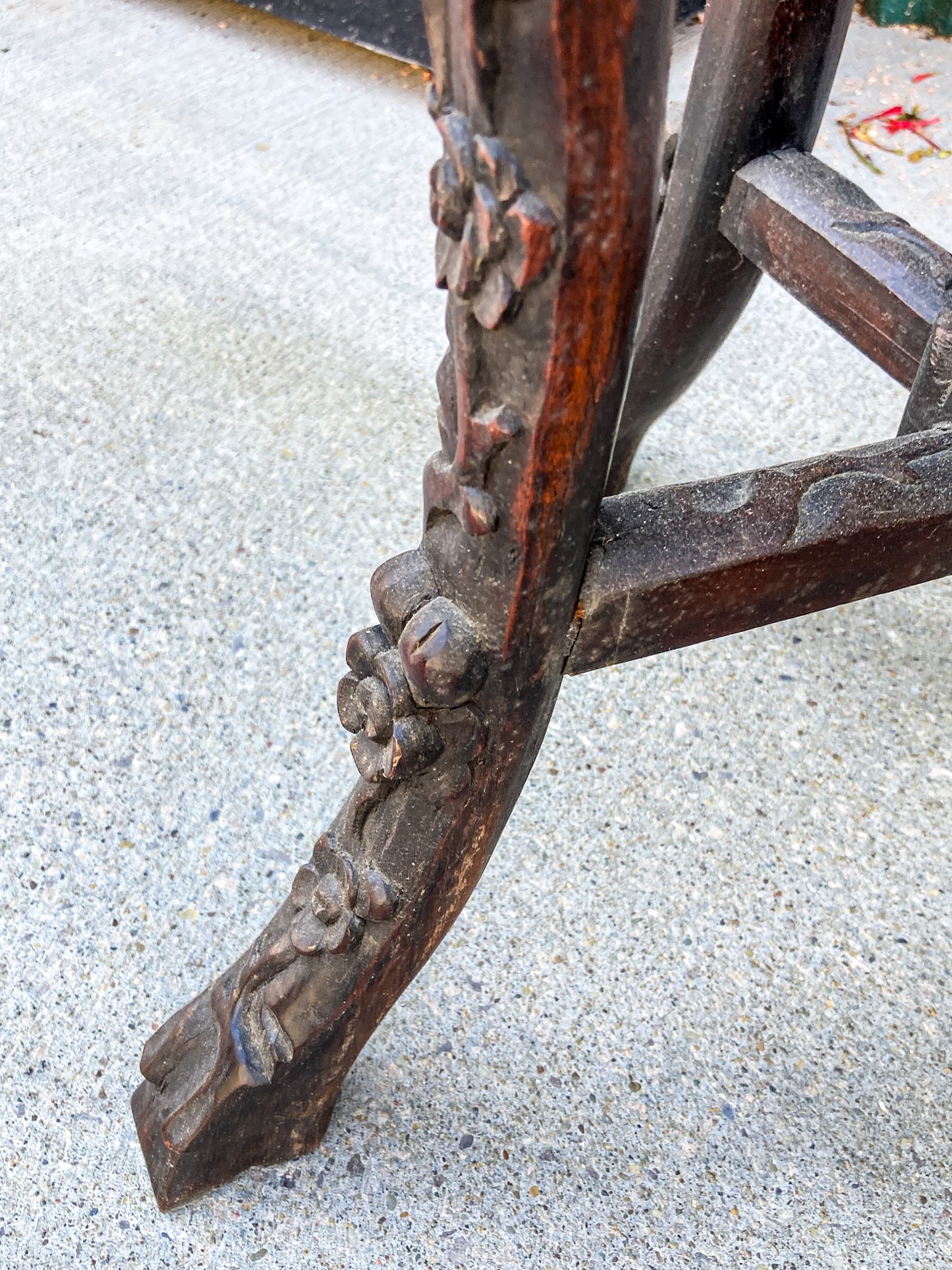 Antique Carved Chinese Octagonal Marble Top Rosewood Plant Stand Table