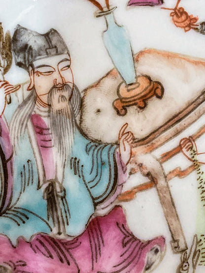 Antique Chinese Porcelain Hand Painted Cylindrical Porcelain Lidded Jar