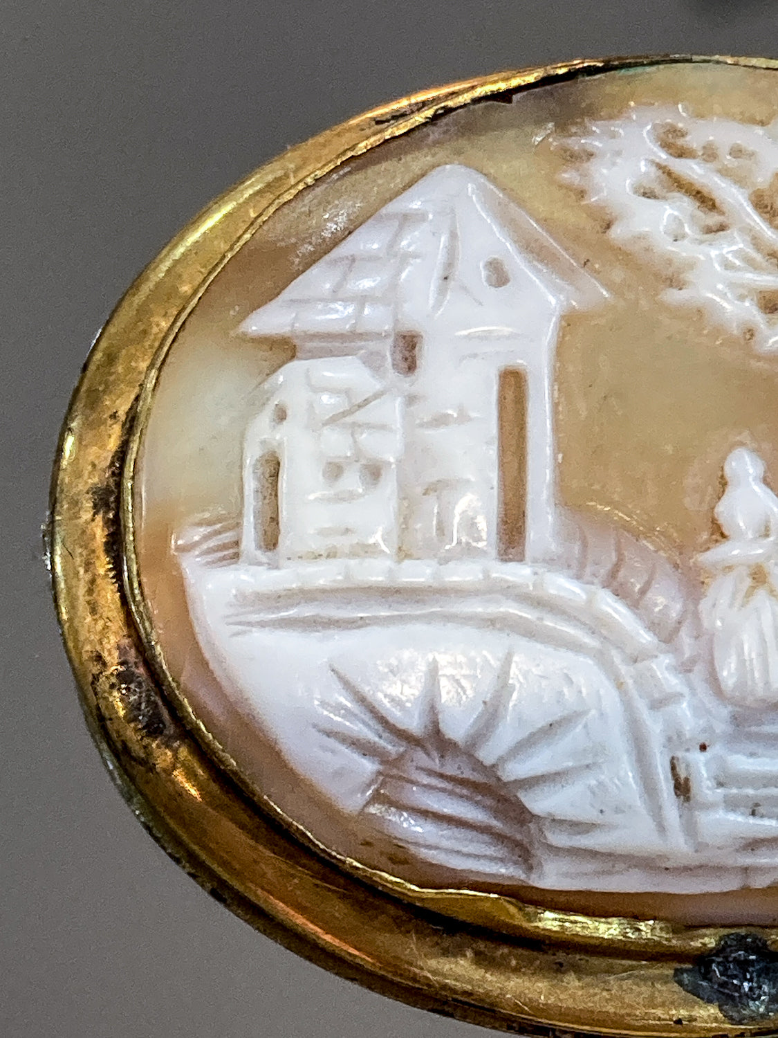 Antique Late 19th Century Gold Filled Landscape Shell Cameo Oval Brooch Pin