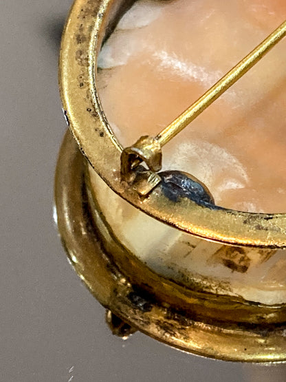 Antique Late 19th Century Gold Filled Landscape Shell Cameo Oval Brooch Pin