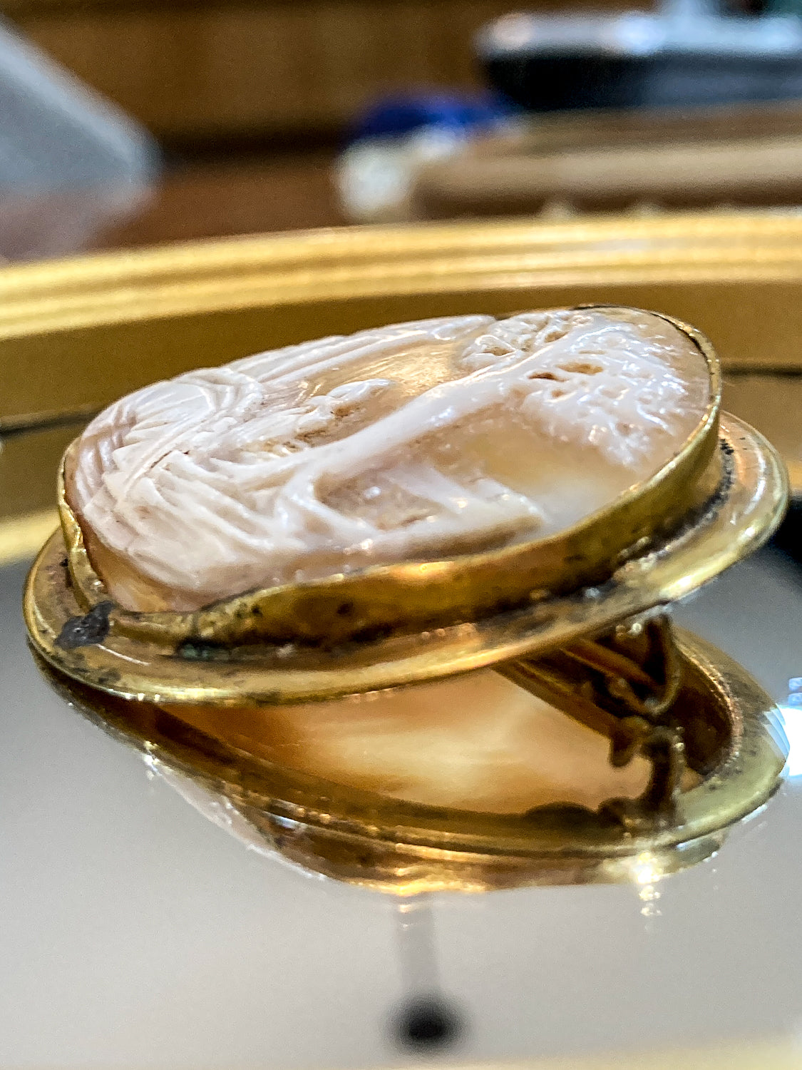 Antique Late 19th Century Gold Filled Landscape Shell Cameo Oval Brooch Pin