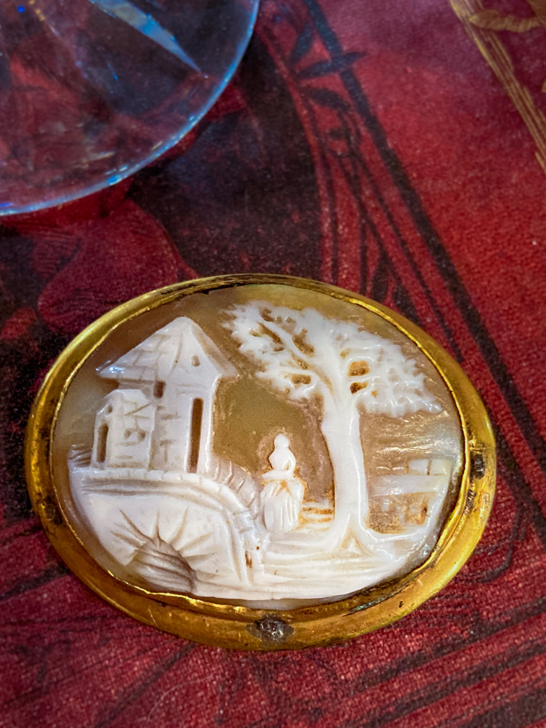 Antique Late 19th Century Gold Filled Landscape Shell Cameo Oval Brooch Pin