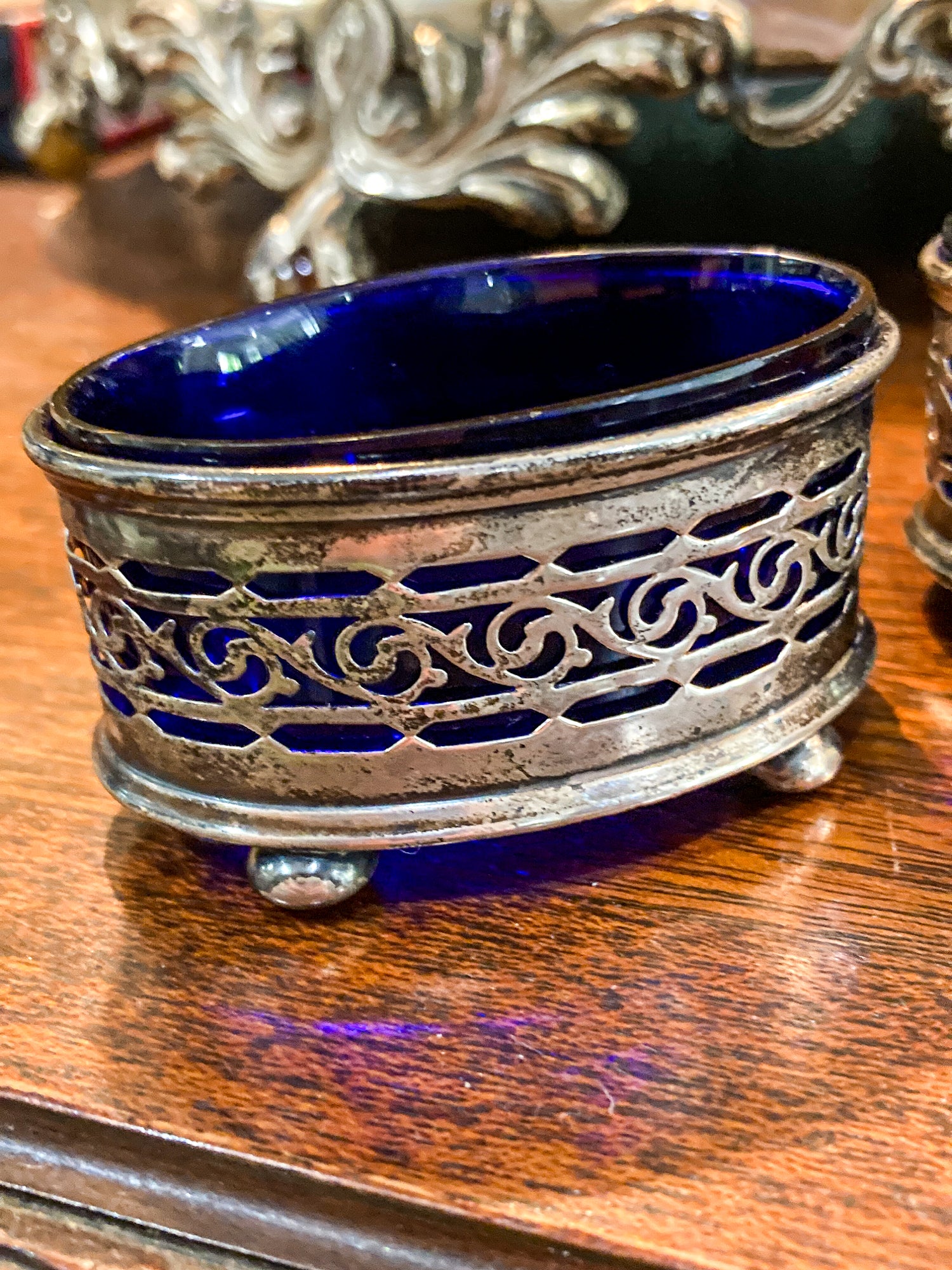 Antique Pair 1908 Gorham Cobalt Glass Lined Sterling Silver Footed Salt Cellars