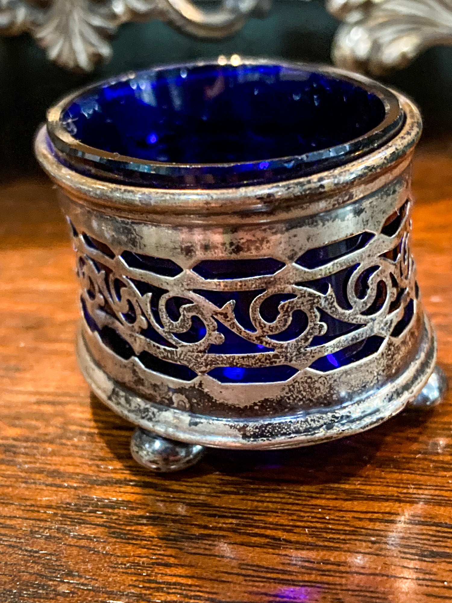 Antique Pair 1908 Gorham Cobalt Glass Lined Sterling Silver Footed Salt Cellars