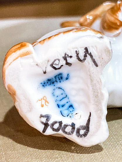 Antique Austrian Vienna Augarten Wein Royal Griffon Porcelain Dog Figurine