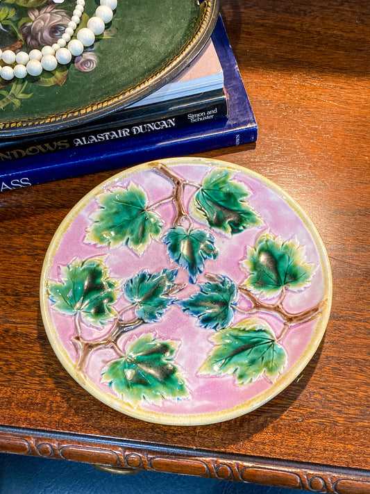 Antique Victorian Etruscan Majolica Pink Maple Leaf Decorative Plate