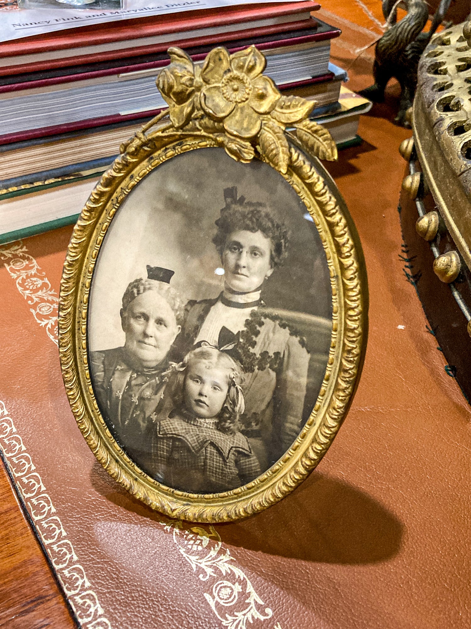 Antique Victorian Old Photograph Italian Floral Oval Metal Tabletop Picture Frame